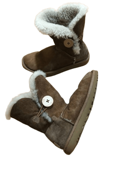 Ugg Vintage UGG Warm Streetwear Boots Size 5 Size US 5 / IT 35 - 1 Thumbnail