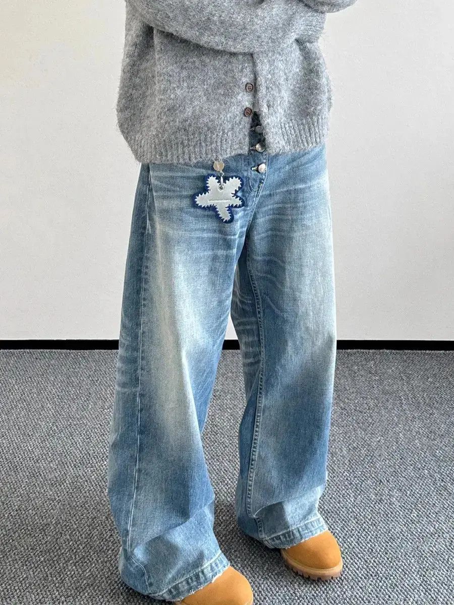 Japanese Brand Retro casual loose washed breasted jeans Size US 32 / EU 48 - 2 Thumbnail