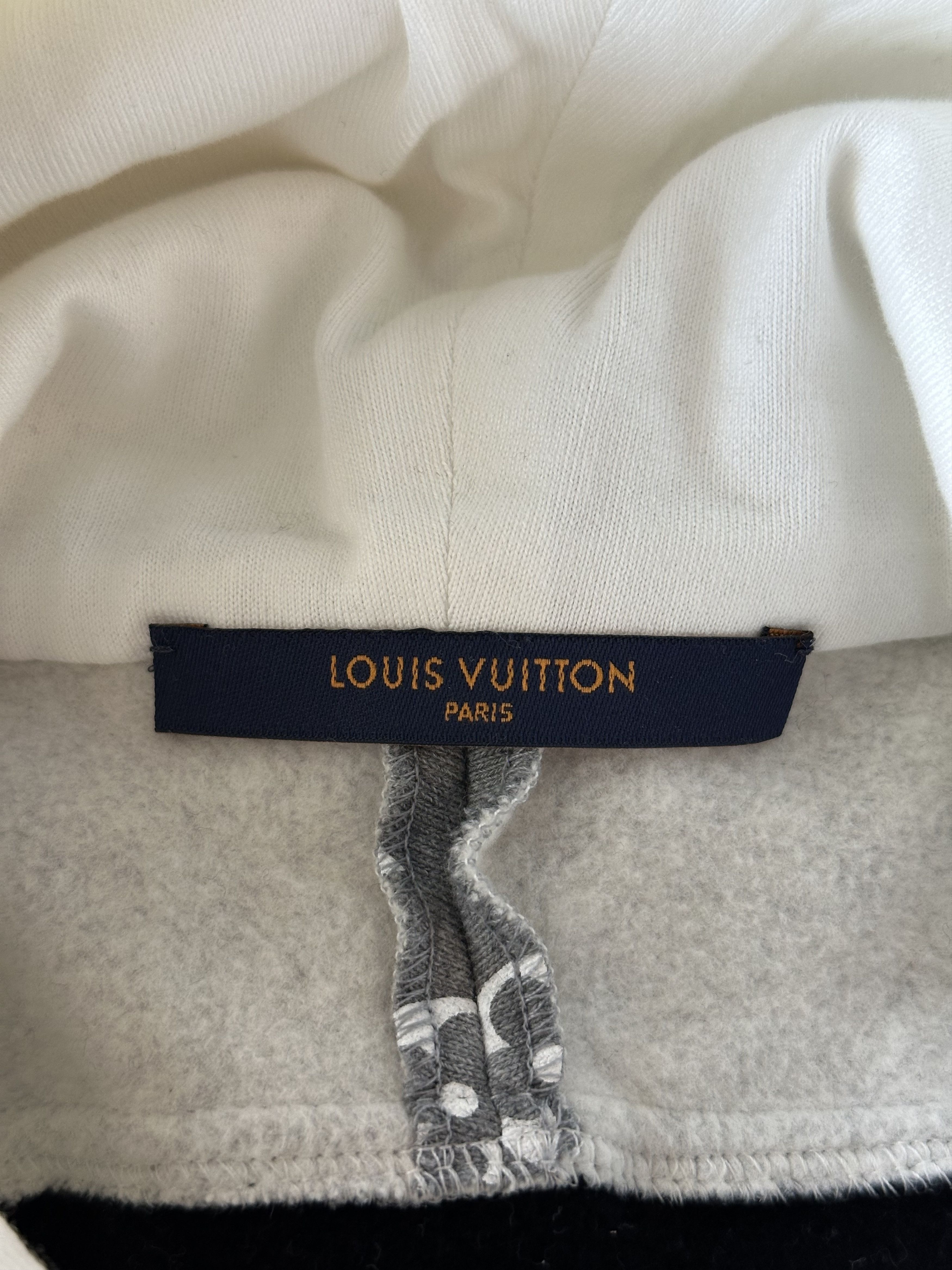 Louis Vuitton Louis Vuitton White, Grey & Black Monogram Circle Cut Hoodie Size US S / EU 44-46 / 1 - 3 Thumbnail