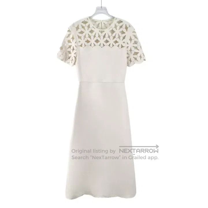 Valentino Valentino White floral openwork crew neck short-sleeved d Size XS / US 0-2 / IT 36-38 - 1 Thumbnail