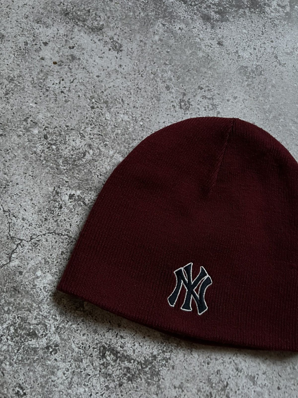MLB × New York Yankees New York Yankees Reversible Hat Y2K Size ONE SIZE - 2 Thumbnail