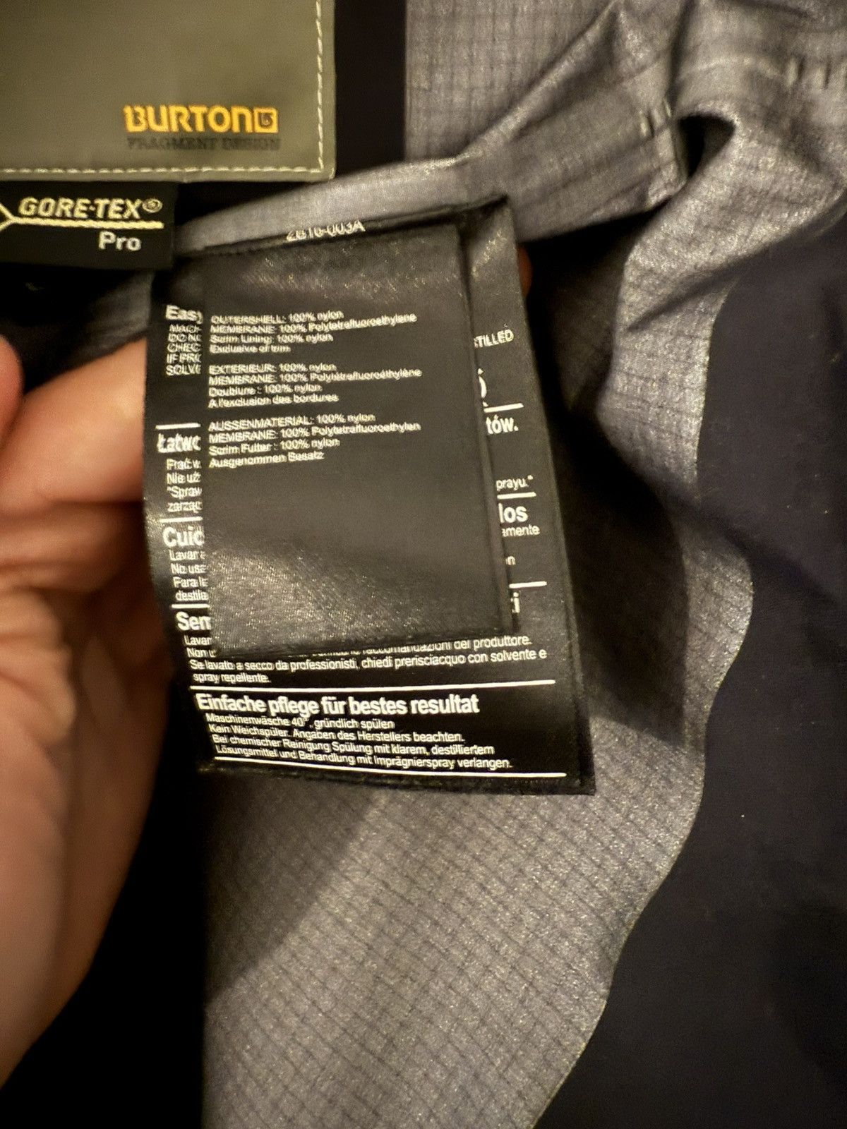 Burton Burton AK457 Japan Guide Gore-Tex Pro Jacket Black 2014 Size US L / EU 52-54 / 3 - 12 Thumbnail