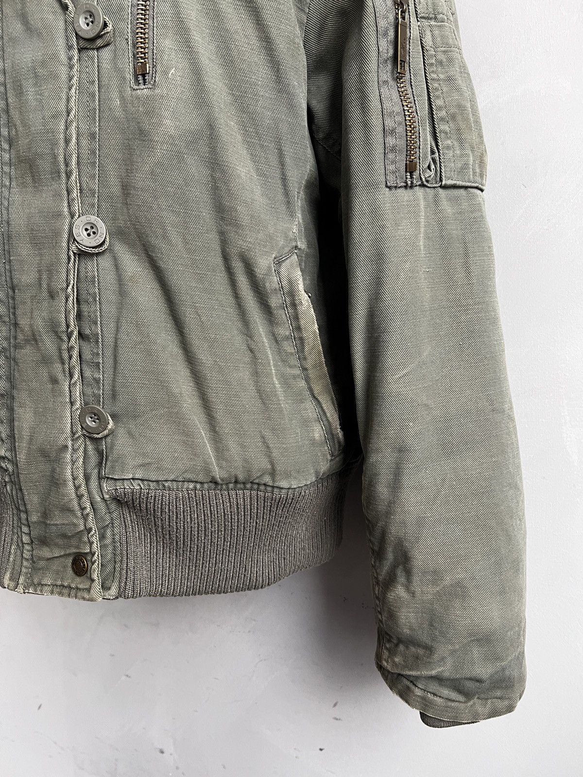 Hysteric Glamour Vintage 2000’s bomber fur hood cropped jacket junya watanabe Size US M / EU 48-50 / 2 - 4 Thumbnail