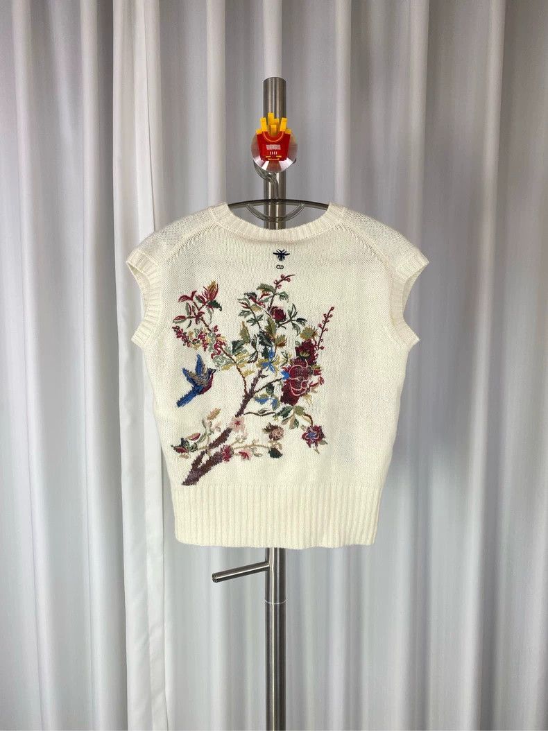 Dior Dior Cashmere embroidered vest 2504-Nextarrow Size XS / US 0-2 / IT 36-38 - 2 Thumbnail