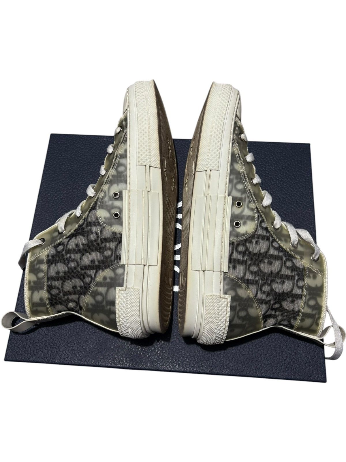 Dior 8 41 Dior B23 Oblique High Top Sneaker Trainer Converse logo Size US 8 / EU 41 - 4 Thumbnail