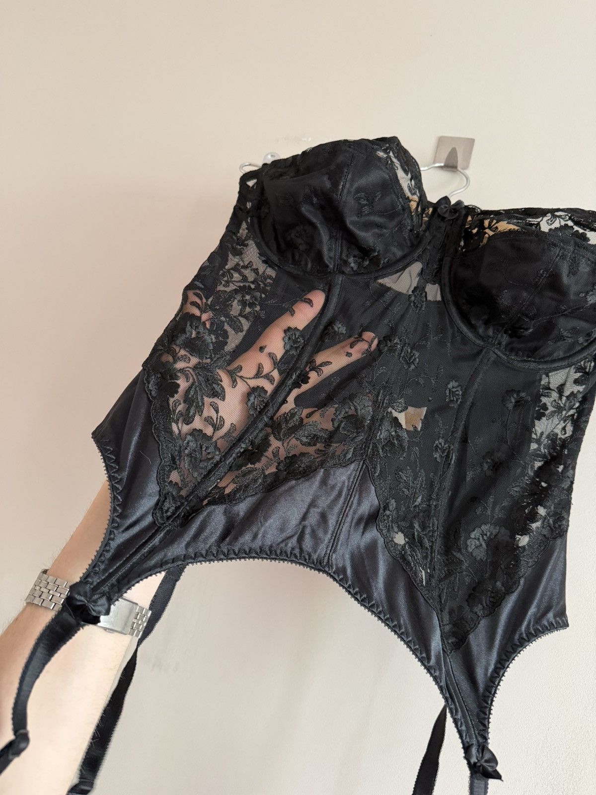 Vintage Vintage Black Lace Satin Corset Bustier 38D Size L / US 10 / IT 46 - 6 Thumbnail