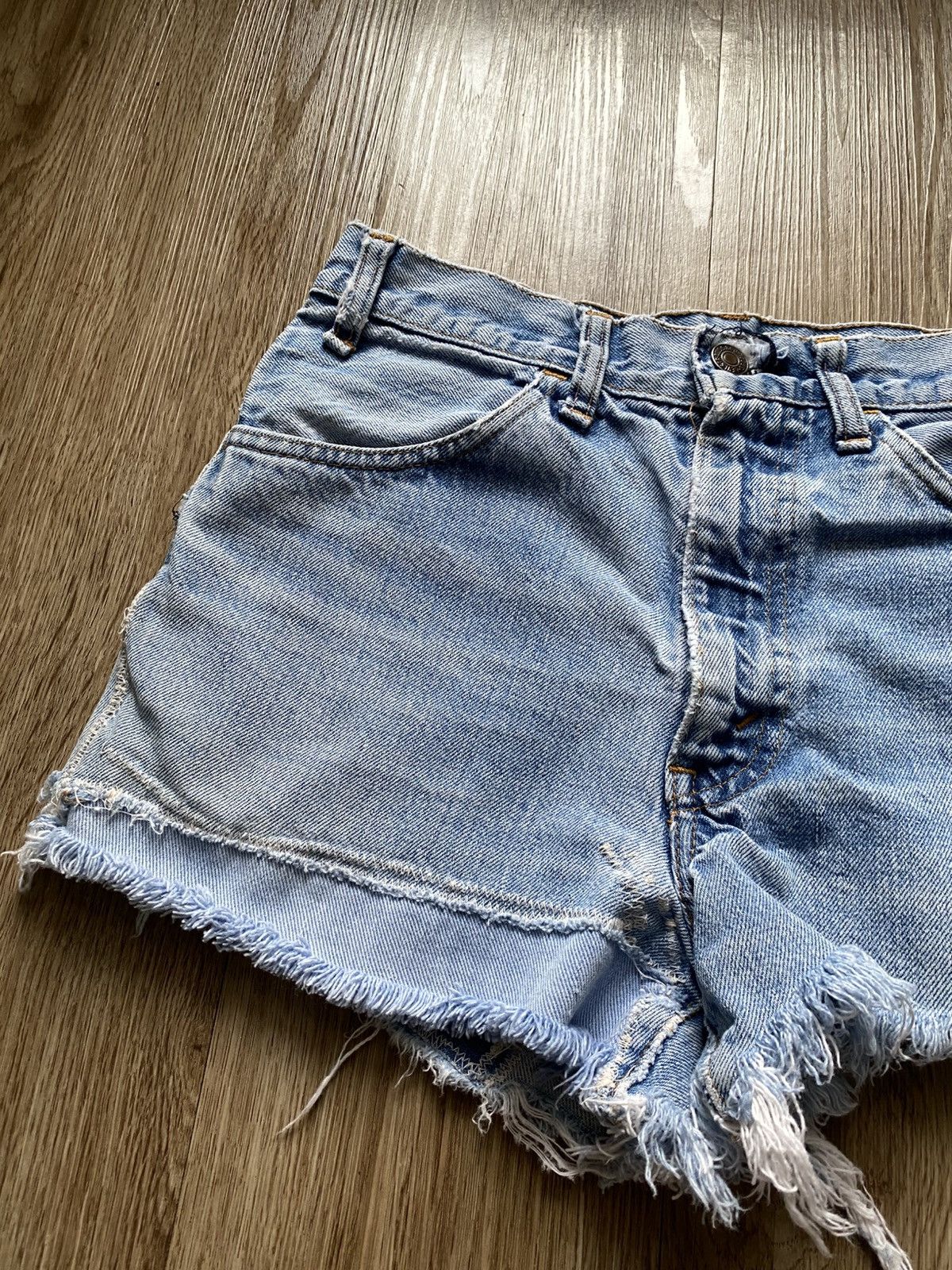 Levi's Vintage 80s Levis Orange Tab Repaired Mini Shorts Size 26" / US 2 / IT 38 - 4 Thumbnail