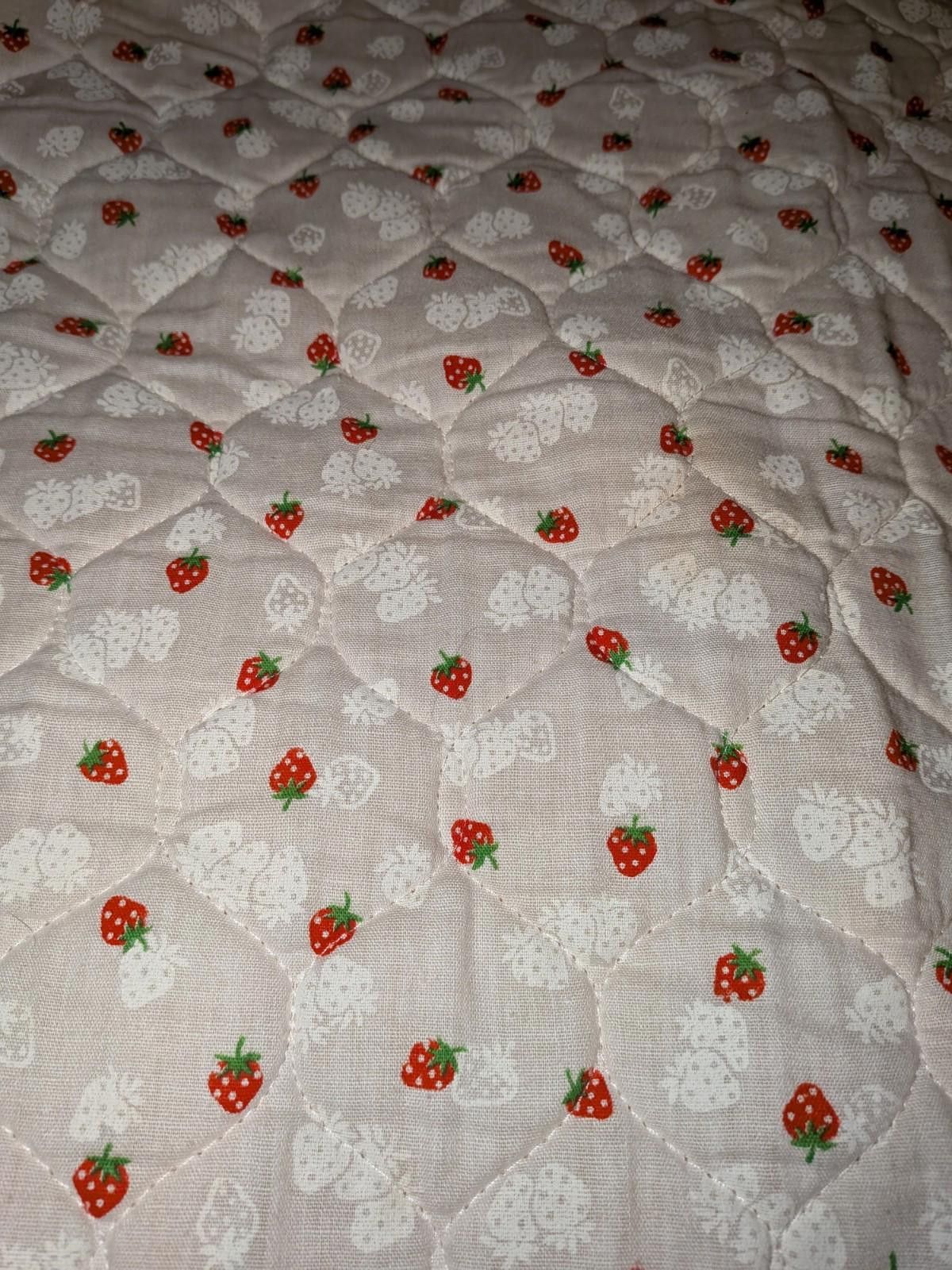 The Unbranded Brand VTG 60s Retro Strawberry Long Table Runner 70 Inches Size ONE SIZE - 8 Thumbnail