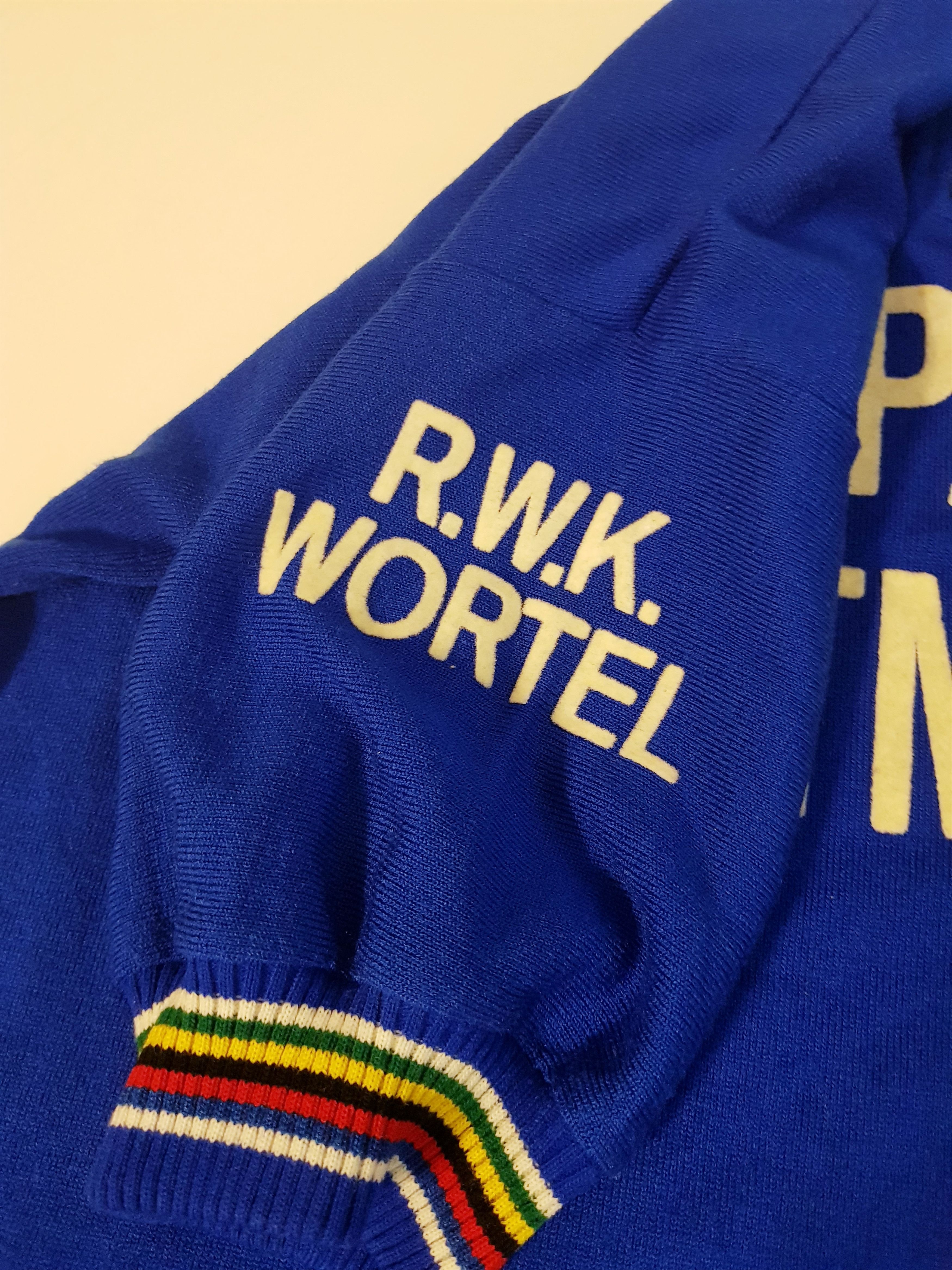 Other Campitello Vintage 70s Belgium Cycling Jersey UCI Rainbow EL Size US M / EU 48-50 / 2 - 5 Thumbnail