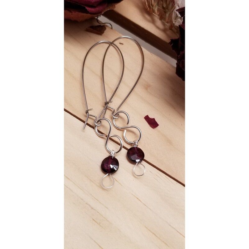 Handmade Handmade Dainty Silver & Purple Dangle Earrings Size ONE SIZE - 8 Thumbnail