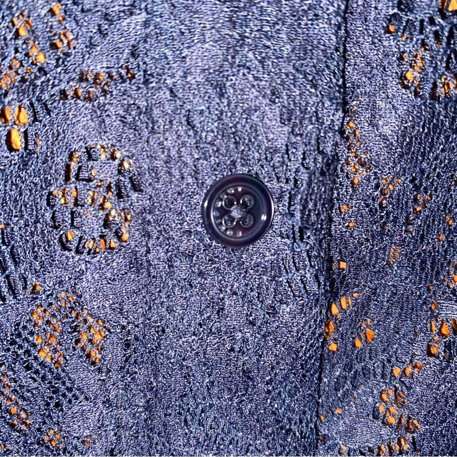 Equipment Equipment Femme $169 Navy Lace Contrast Collar Blouse S Size S / US 4 / IT 40 - 6 Thumbnail