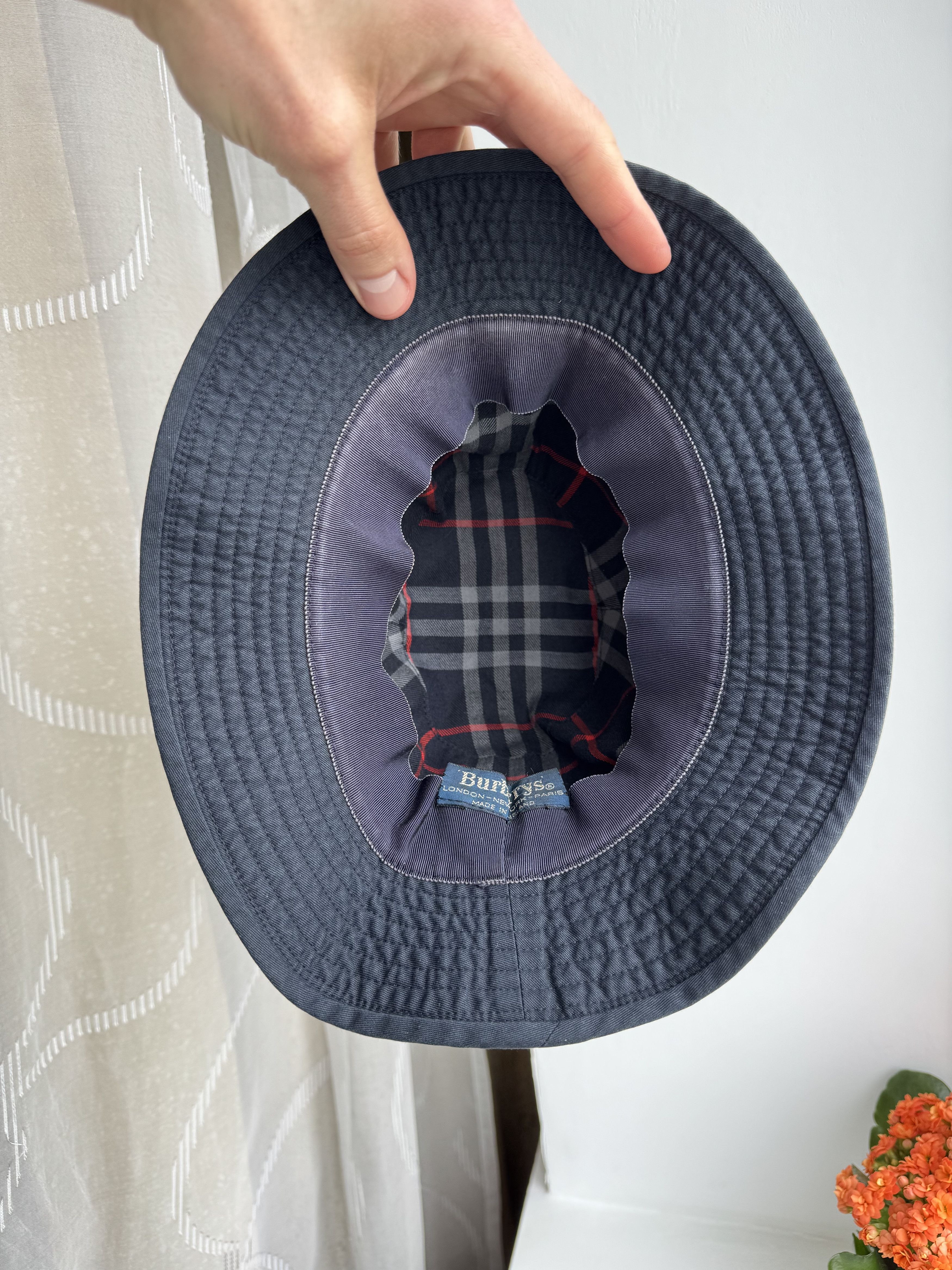 Burberry Vintage 90s Burberrys Bucket Hat Navy Blue Nova Check Cap Size ONE SIZE - 5 Thumbnail