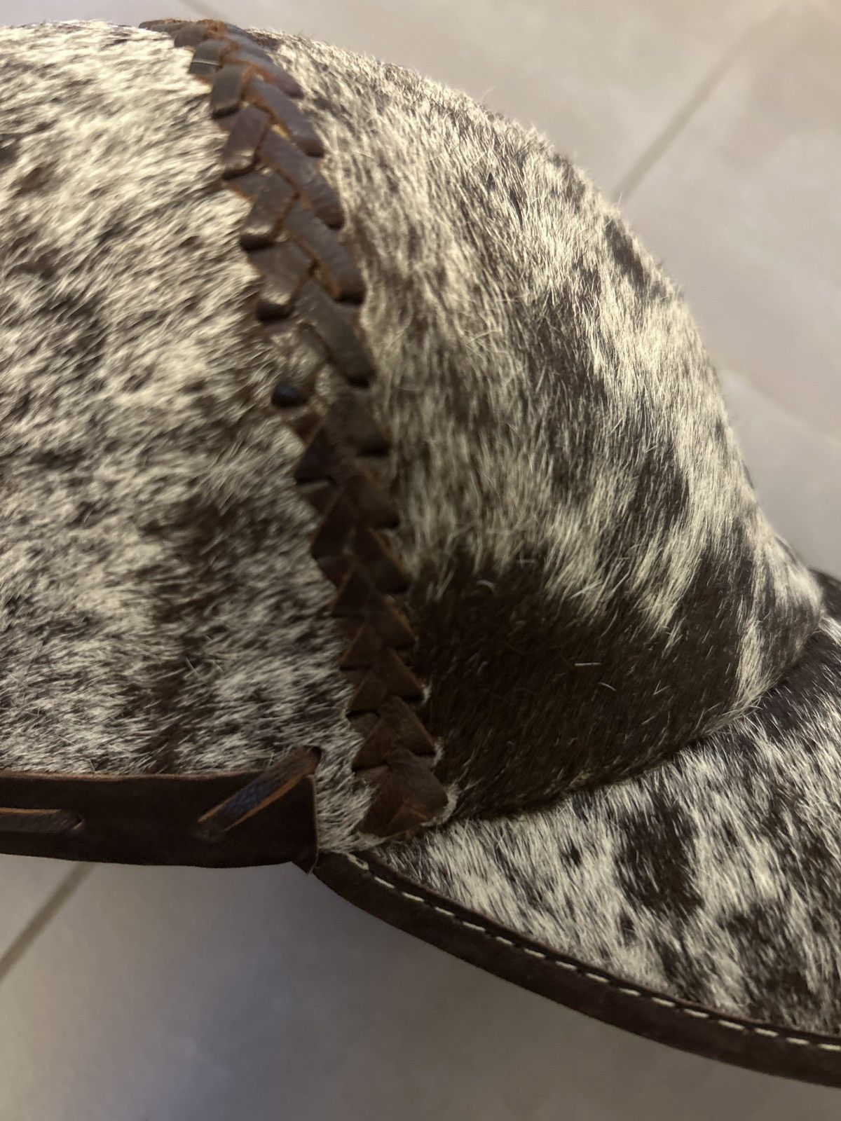 Vintage Vintage Native American cow hide hat Size ONE SIZE - 9 Thumbnail