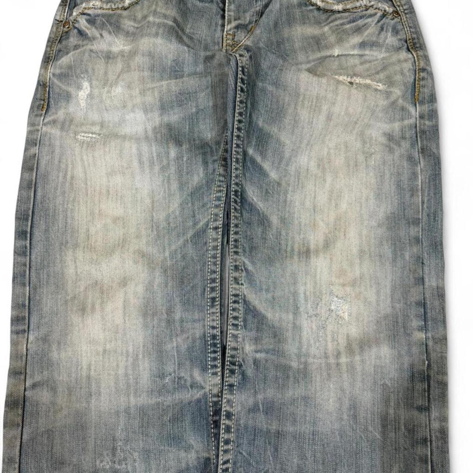 True Religion Shane jeans straight leg vintage article Size US 31 - 7 Thumbnail