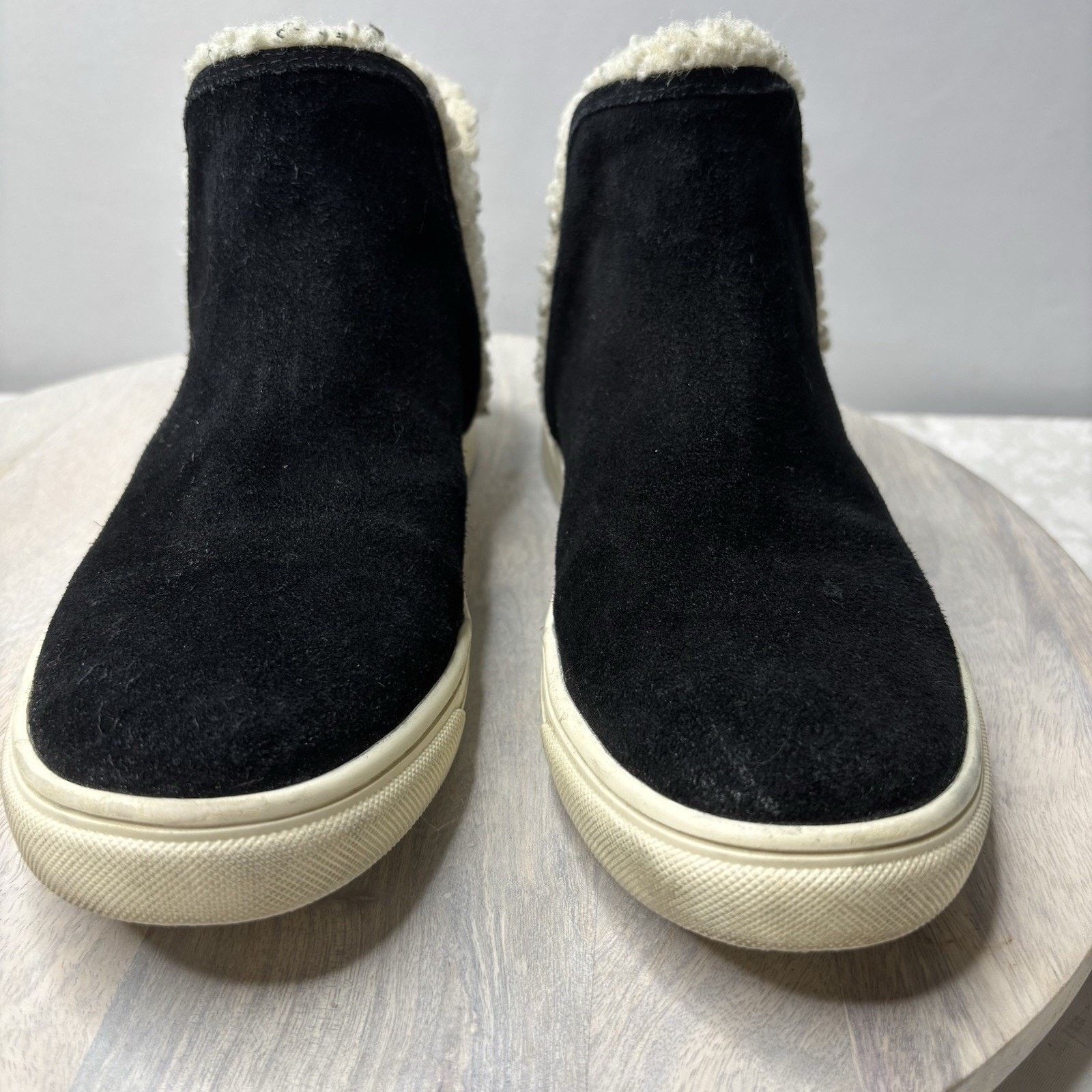 Lucky Brand Lucky Brand Shoes 9 M Casual High Top Sneakers Black Suede Size US 9 / IT 39 - 3 Thumbnail