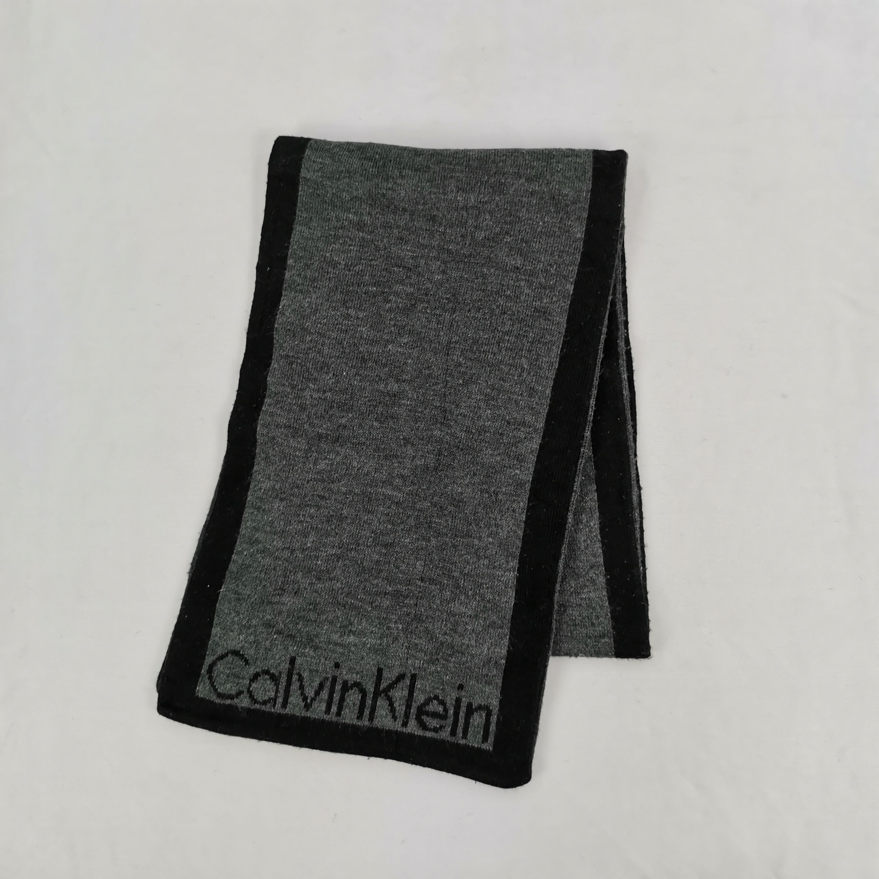 Calvin Klein Vintage Calvin Klein Scarf Knitted Muffler Scarves Size ONE SIZE - 3 Thumbnail
