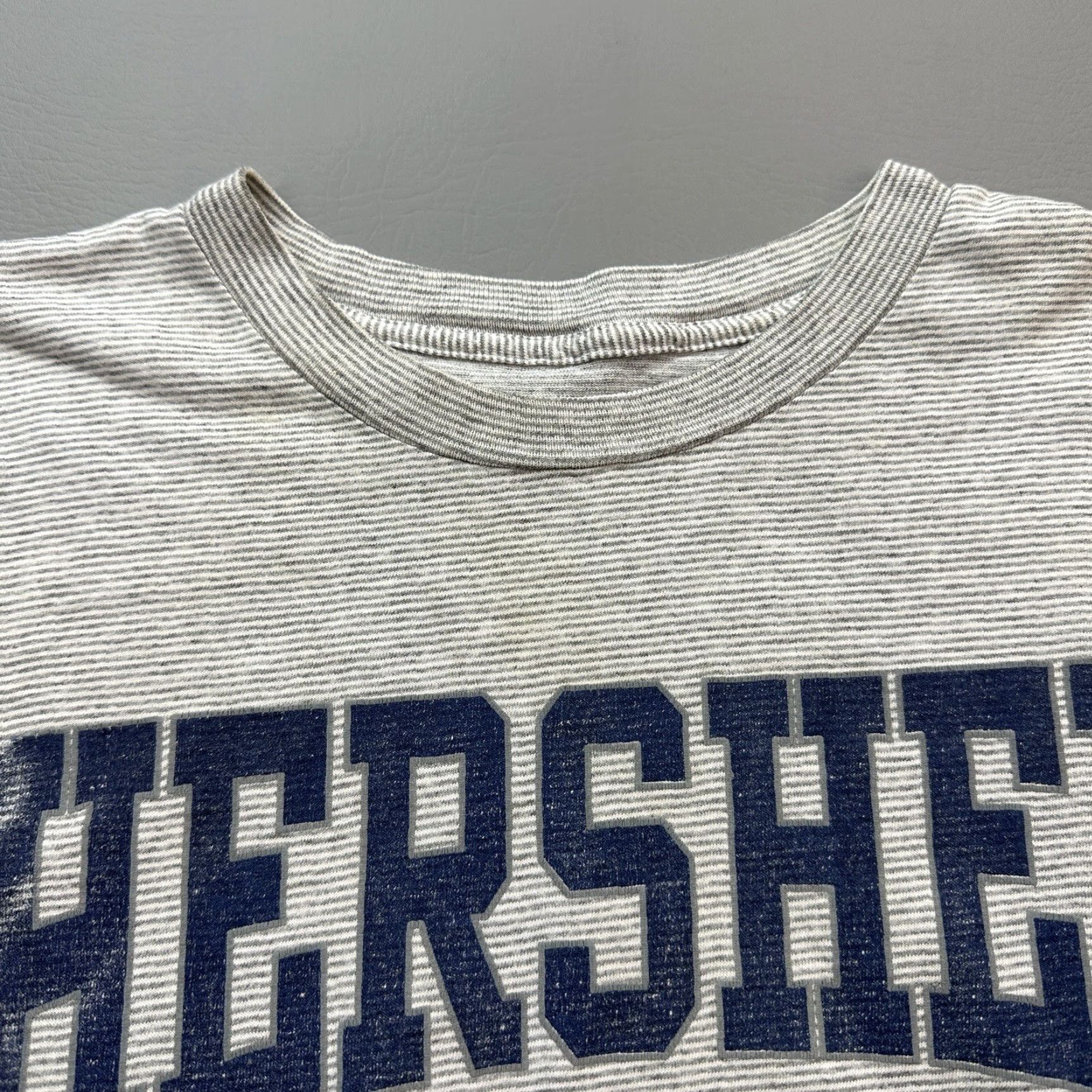 Vintage Vintage Hershey Pennsylvania Shirt Mens 2XL Gray Striped Vacation 90s Shirt Mens 2XL Gray Striped Vintage Hershey Pennsylvania 90s Mens Shirt Size US XXL / EU 58 / 5 - 4 Thumbnail