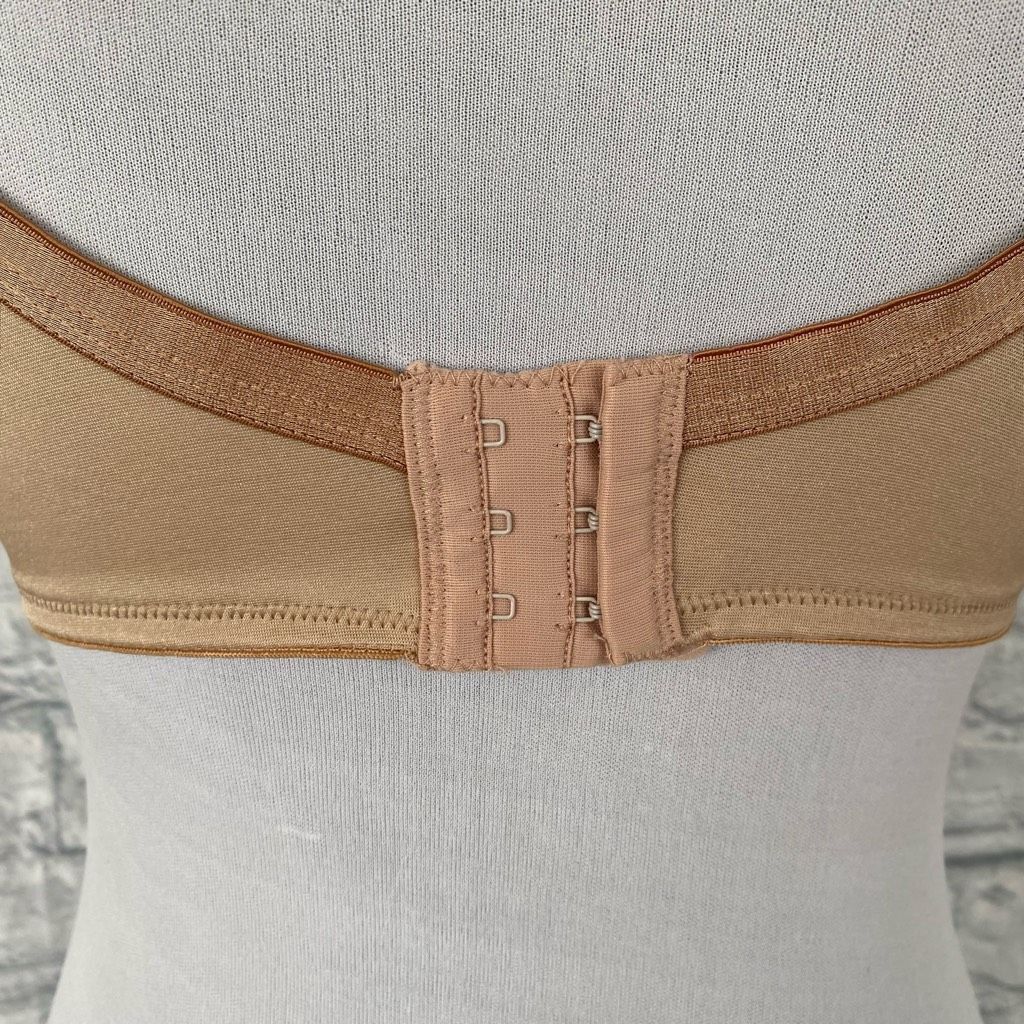 Other Olga women 38D underwire push up lace bra w/3 hook back closure tan Size ONE SIZE - 7 Thumbnail
