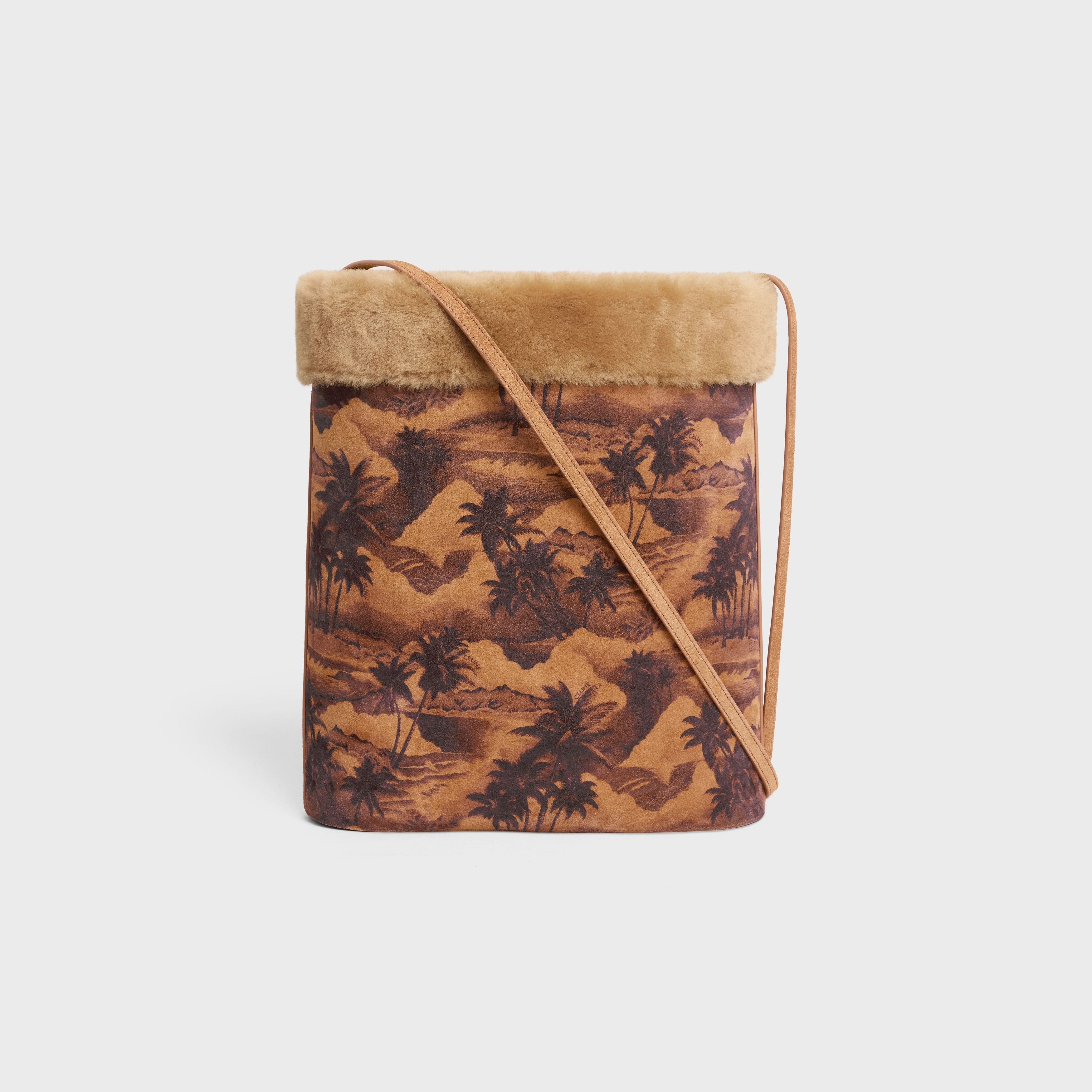 Celine o1bcso1str0925 194953GLJ Size: OS / Bucket Bag in Caramel Size ONE SIZE - 3 Thumbnail