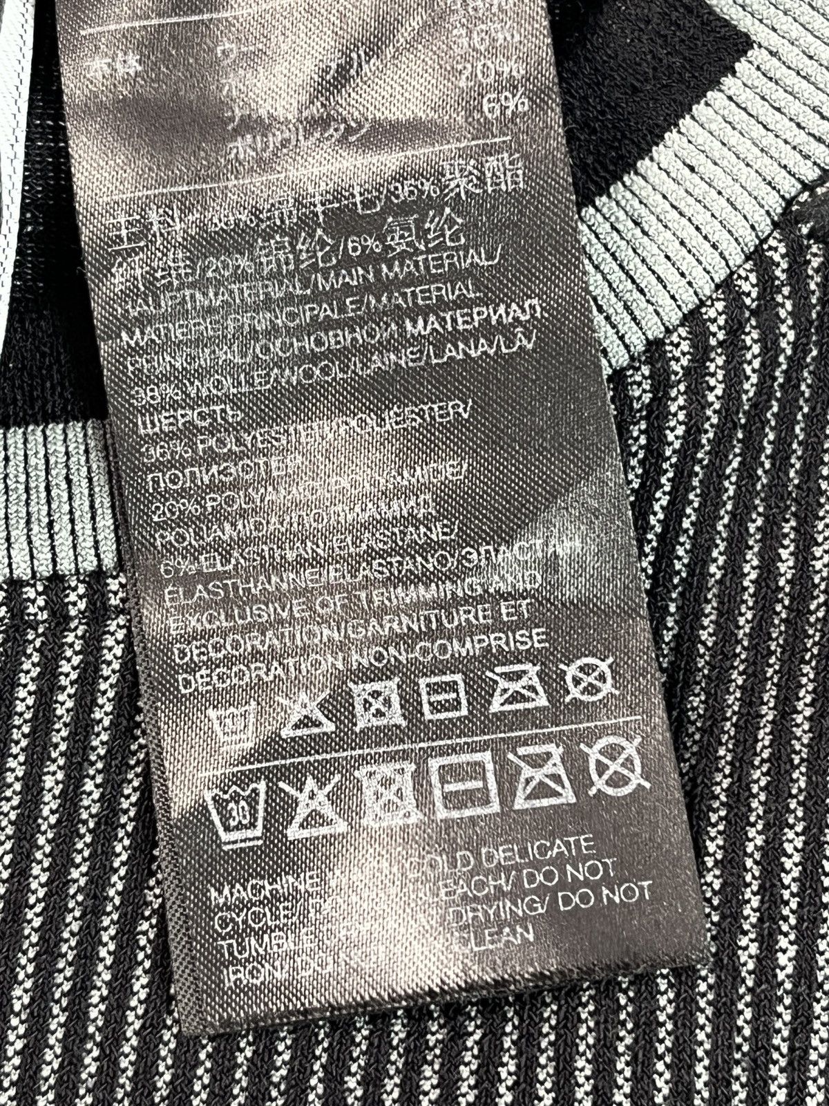 Y-3 Y-3 Engineered Knit Long Sleeve Baselayer Tee Size M / US 6-8 / IT 42-44 - 9 Thumbnail