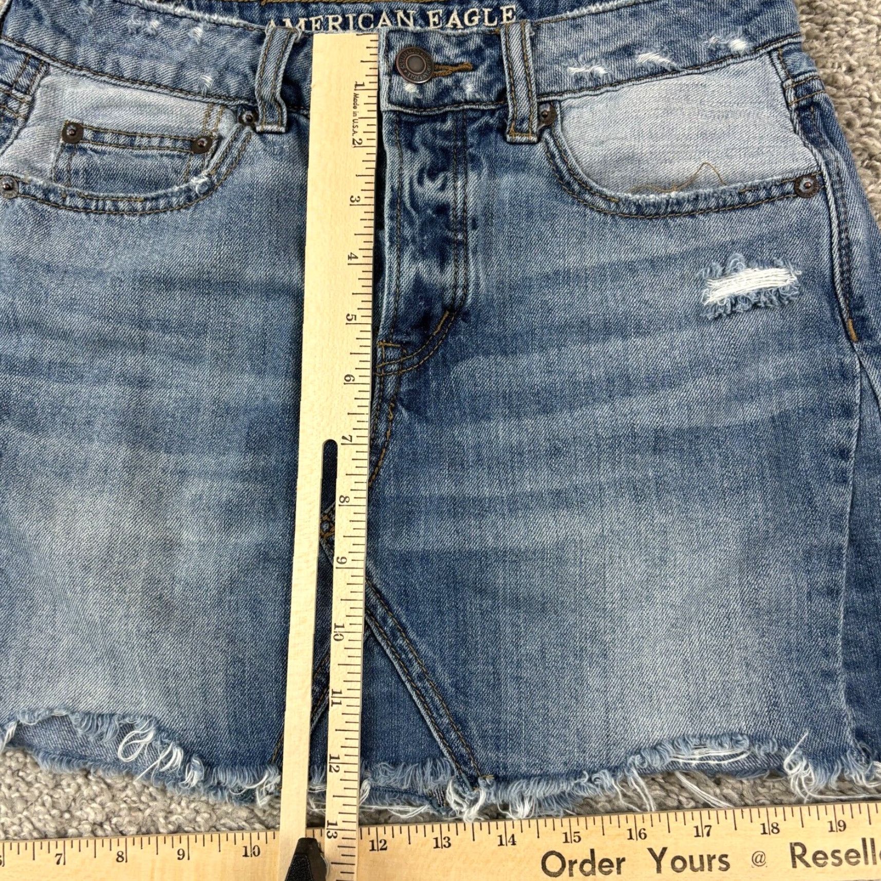 American Eagle Outfitters AMERICAN EAGLE Denim Skirt Womens 0 A-Line Button Fly Frayed Medium Wash Blue Size 25" / US 0 / IT 36 - 4 Thumbnail