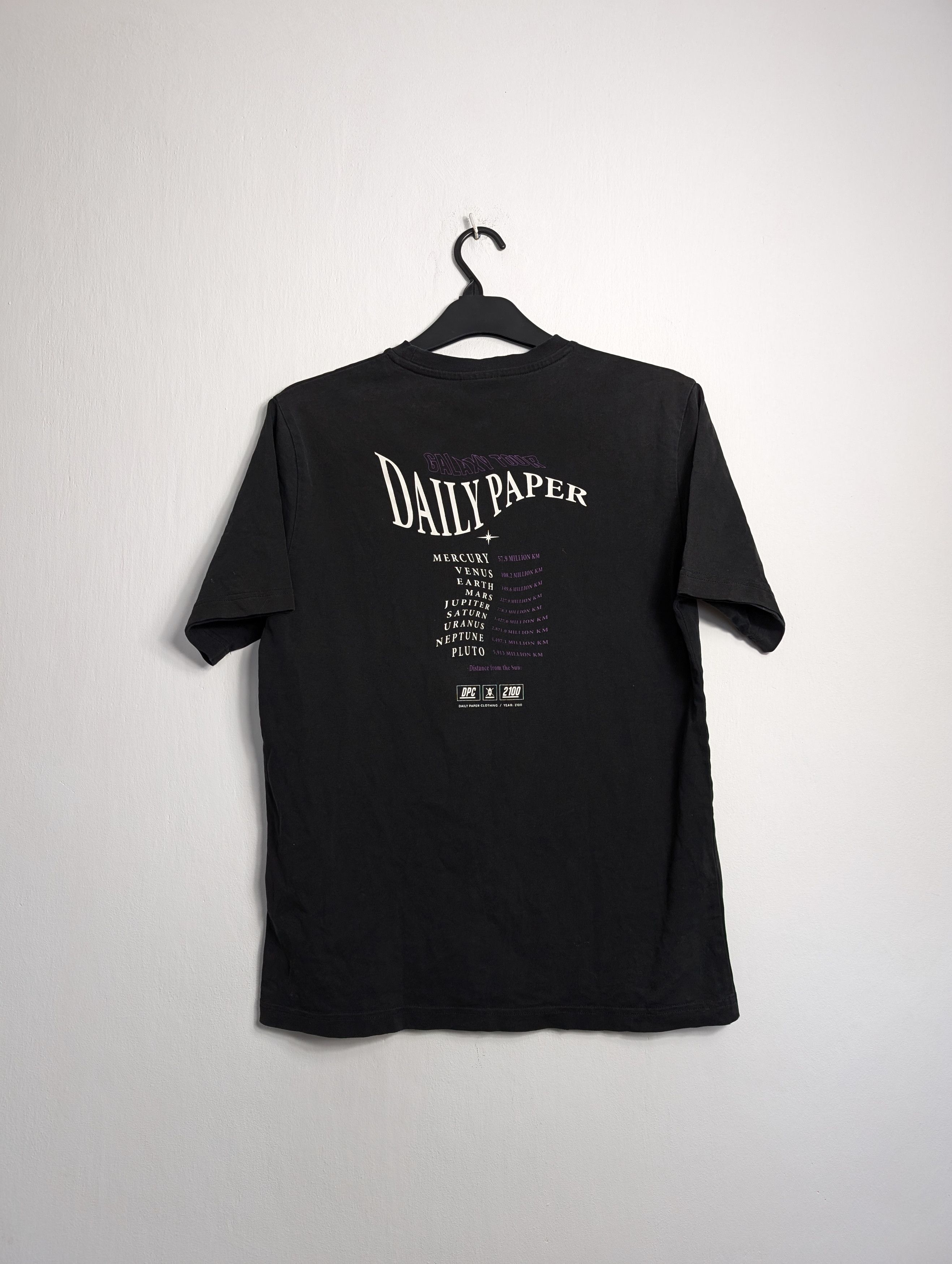 Daily Paper Daily Paper Gorbla Galaxy Tour T-Shirt Streetwear Tee Size US S / EU 44-46 / 1 - 4 Thumbnail