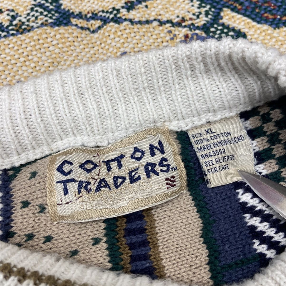 Vintage Vintage Cotton Traders Coogi Style 3D Knit Sweater Size US XL / EU 56 / 4 - 3 Thumbnail