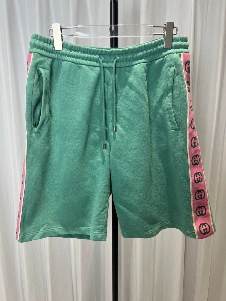 Gucci Gucci Pineapple Short Pants in L Size-dmc Size US 34 / EU 50 - 1 Thumbnail