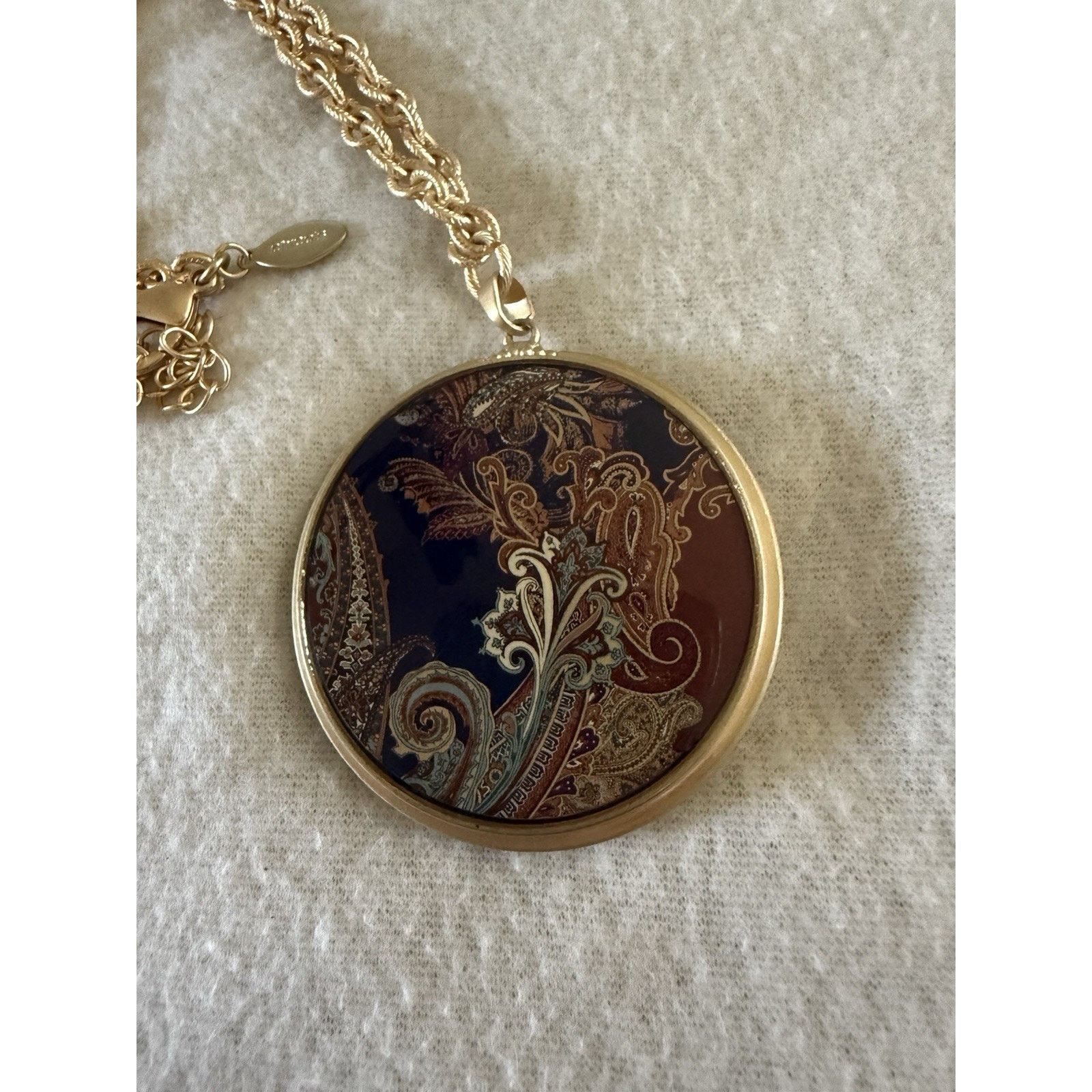 Chito Necklace | Grailed