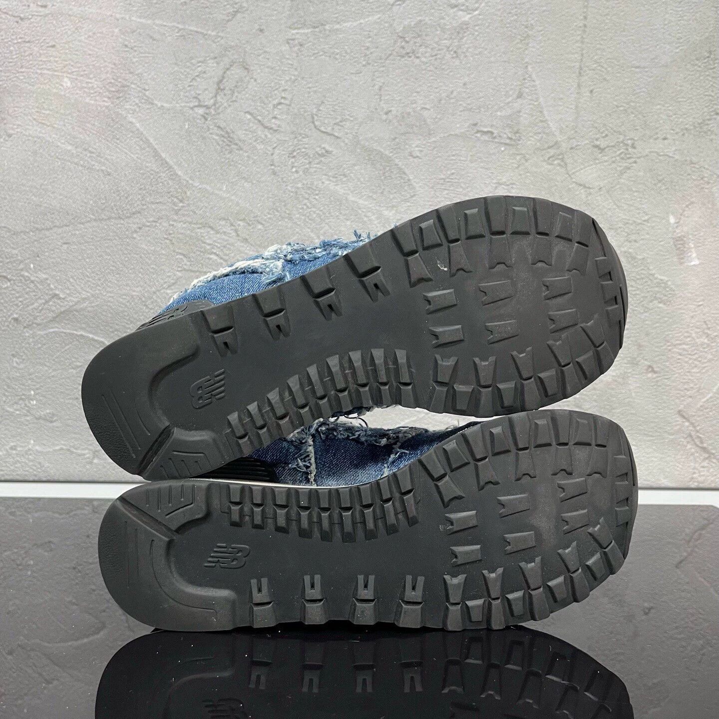 Miu Miu MIUMIU x NB574 distressed denim sneakers Size US 5 / EU 37 - 6 Thumbnail