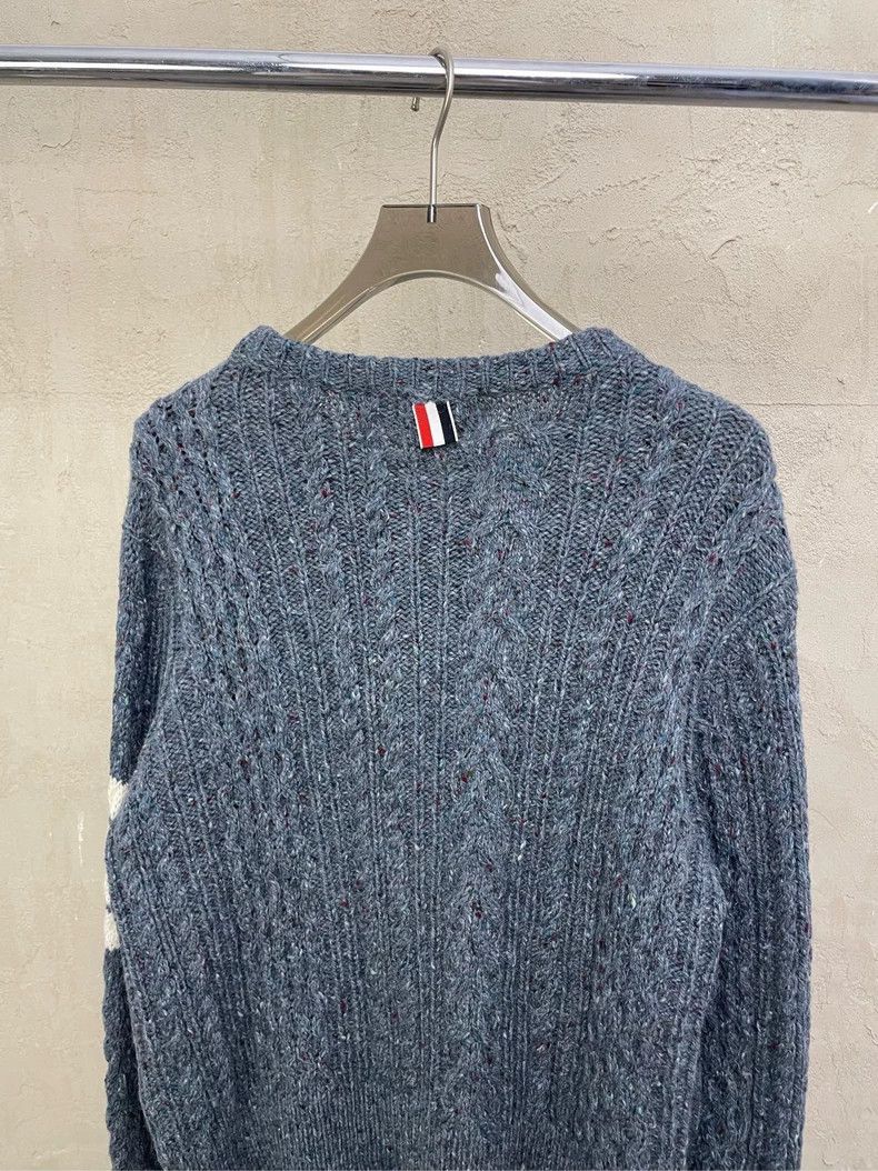 Thom Browne Thom Browne size5 Gray and green four stripe knit round nec Size US XXL / EU 58 / 5 - 4 Thumbnail