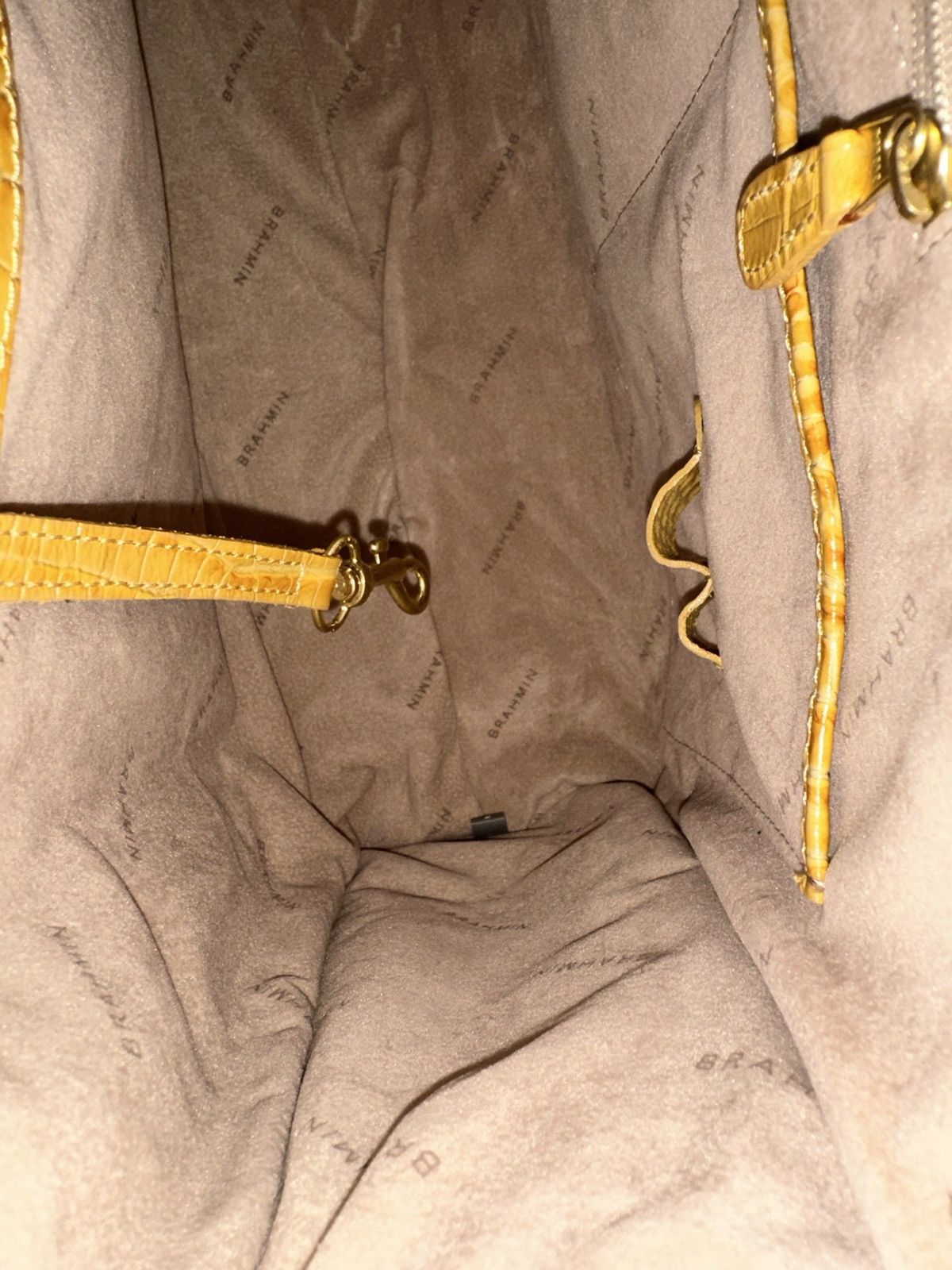 BRAHMIN Brahmin Anywhere Tote – Mustard Leather Tote NWT $325 MSRP Size ONE SIZE - 9 Thumbnail