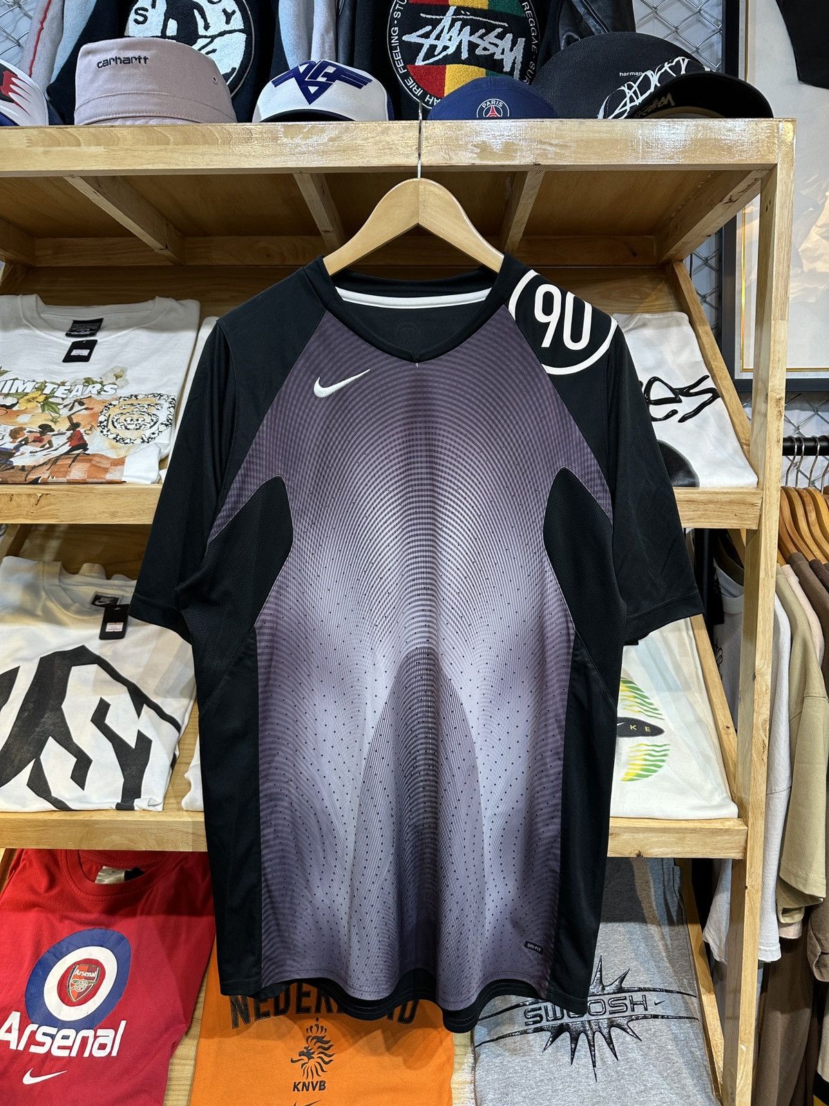 Nike Vintage Nike Total 90 00's Training Jersey Size US L / EU 52-54 / 3 - 1 Thumbnail