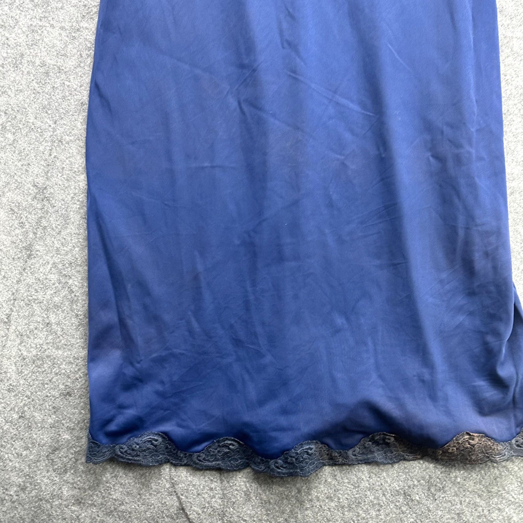 Vintage VINTAGE ShadowLine Slip Dress Womens 36 Blue Nylon Lace Nightgown Made USA Size M / US 6-8 / IT 42-44 - 6 Thumbnail