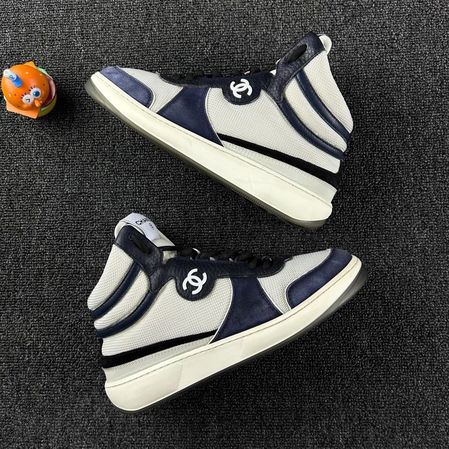 Chanel Chanel Blue White Classic CC Casual Sneakers Size US 6 / IT 36 - 4 Thumbnail