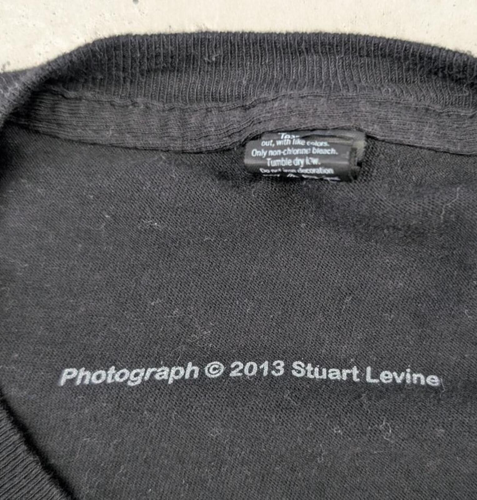 Tultex 2013 Bob Weir Photograph Sweetwater Music Hall STFU T-shirt Size US L / EU 52-54 / 3 - 3 Thumbnail