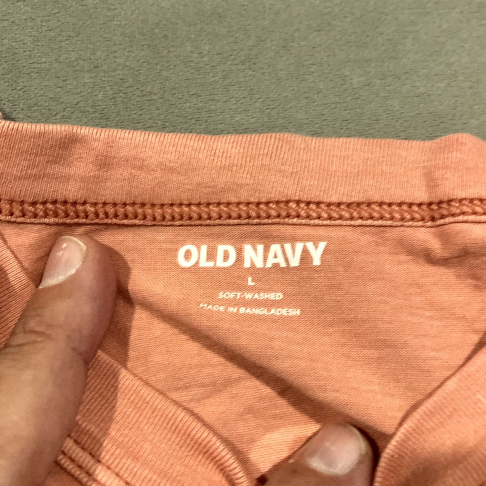 Old Navy OLD NAVY PIPE DREAMS SURF SUPPLY T SHIRT SIZE LARGE NWT PEACH Size US L / EU 52-54 / 3 - 3 Thumbnail