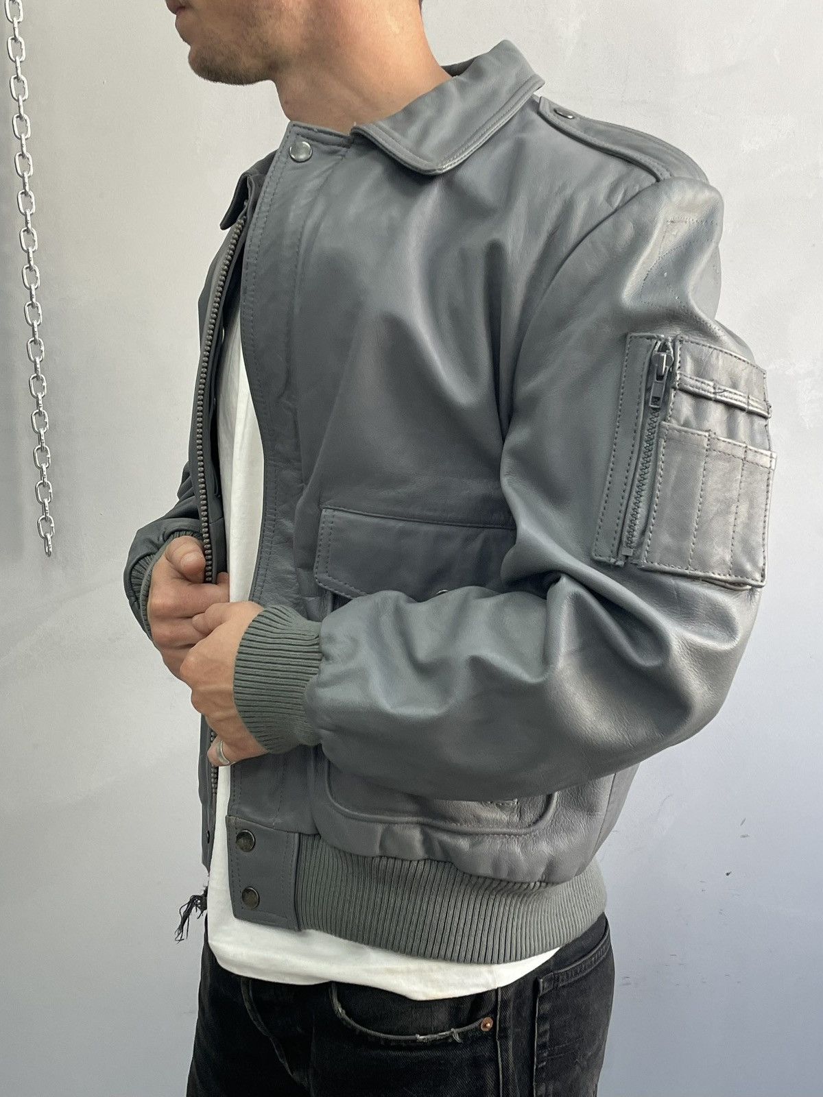 Schott Leather aviation leather bomber jacket 90s schott jacket Size US L / EU 52-54 / 3 - 3 Thumbnail