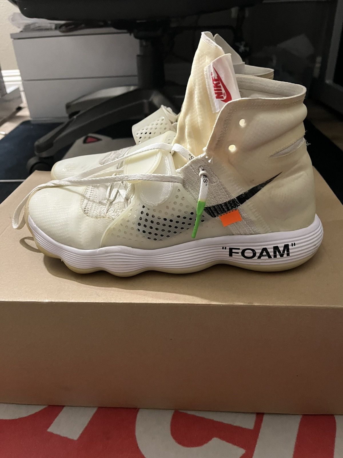 Off-White Off White Nike Hyperdunk OG “The Ten” Size US 11 / EU 44 - 2 Thumbnail