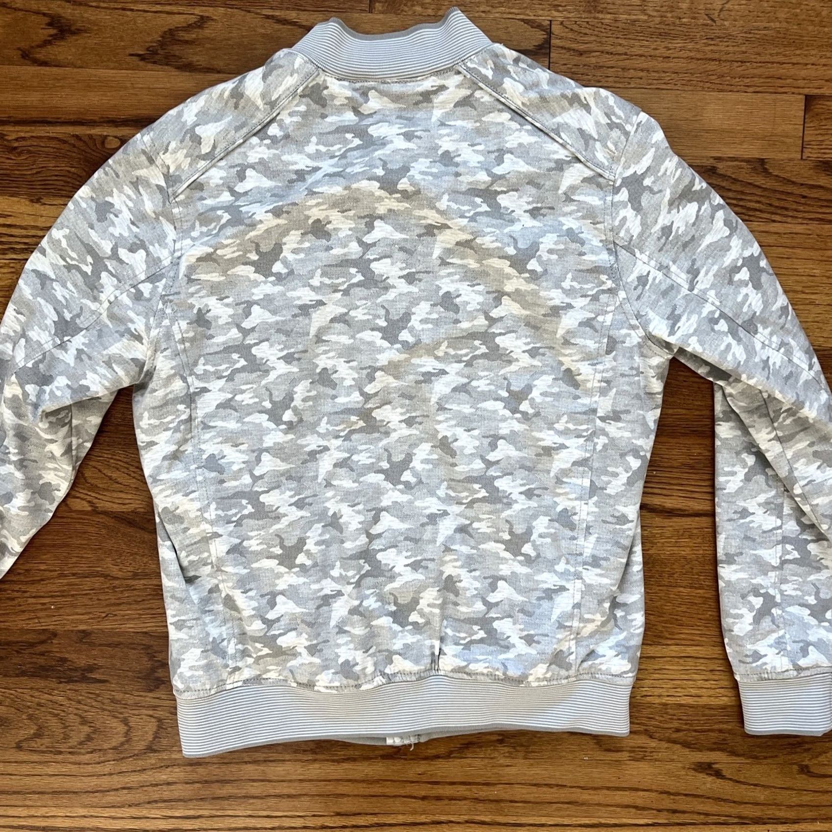 Zara Zara Bomber Jacket Camouflage Gray M Men Regular Size Jacket Mens M Camouflage Gray Bomber Jacket Size US M / EU 48-50 / 2 - 6 Thumbnail