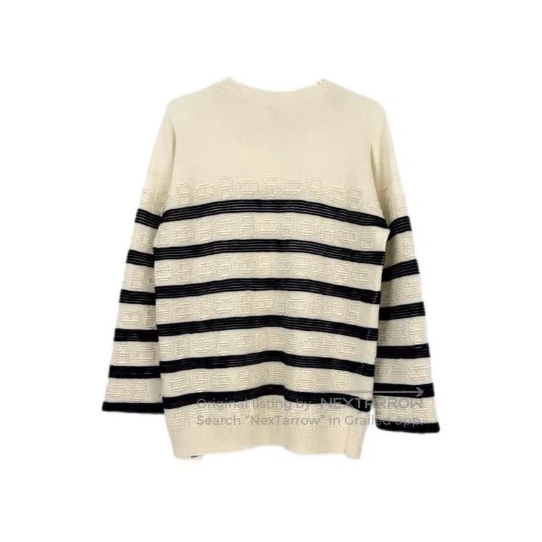 Hermes Hermes Blue and White Striped Pig Nose 3D Logo Cashmere Sw Size XXS / US 00 / IT 34 - 2 Thumbnail