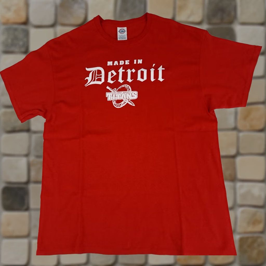 Delta Vintage Detroit Mercy University Titans X-Large Shirt Red Delta Size US XL / EU 56 / 4 - 1 Thumbnail