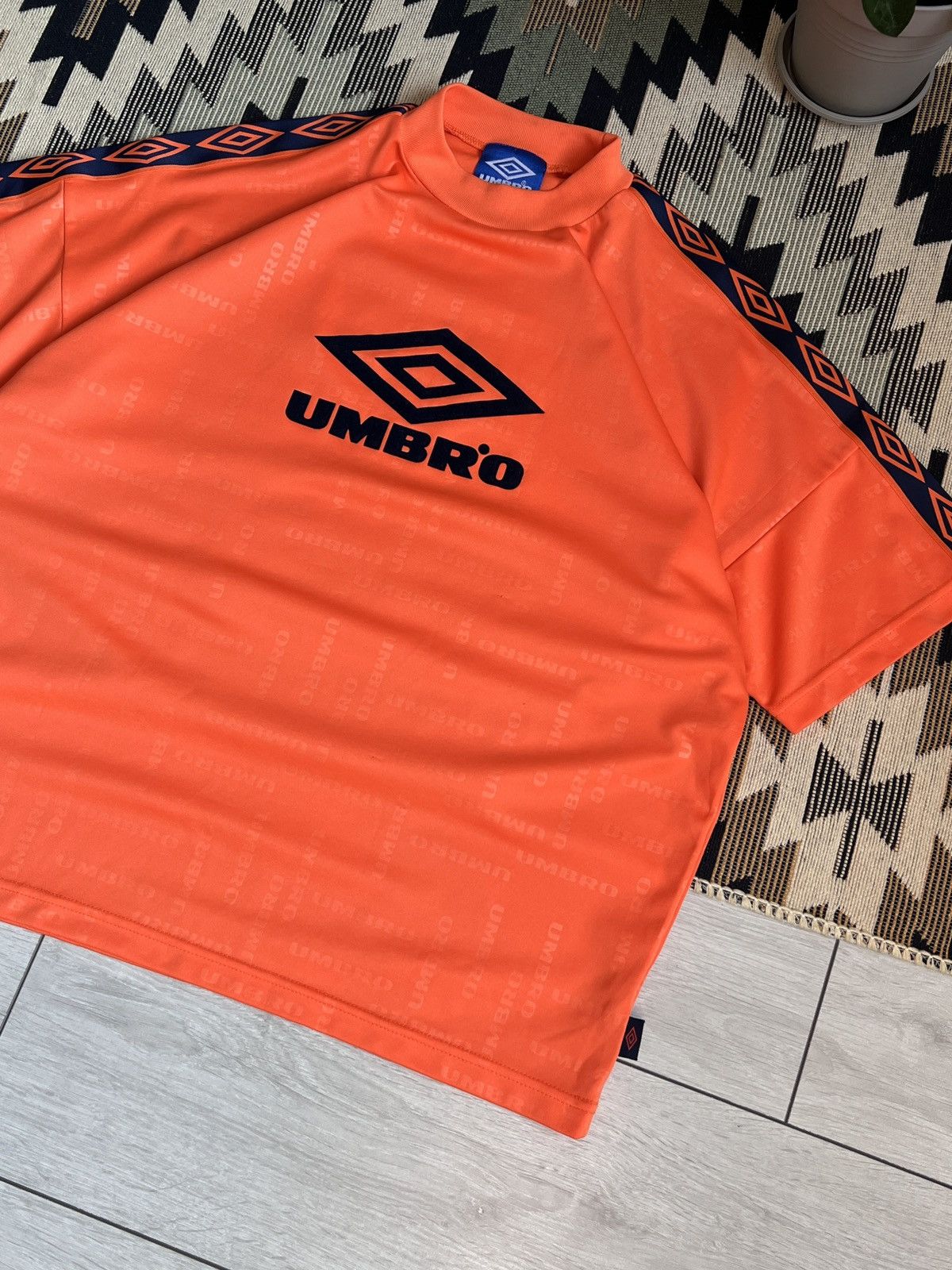 Other Vintage Umbro Lampass Big Logo Blokecore Soccer Jersey Size US S / EU 44-46 / 1 - 4 Thumbnail