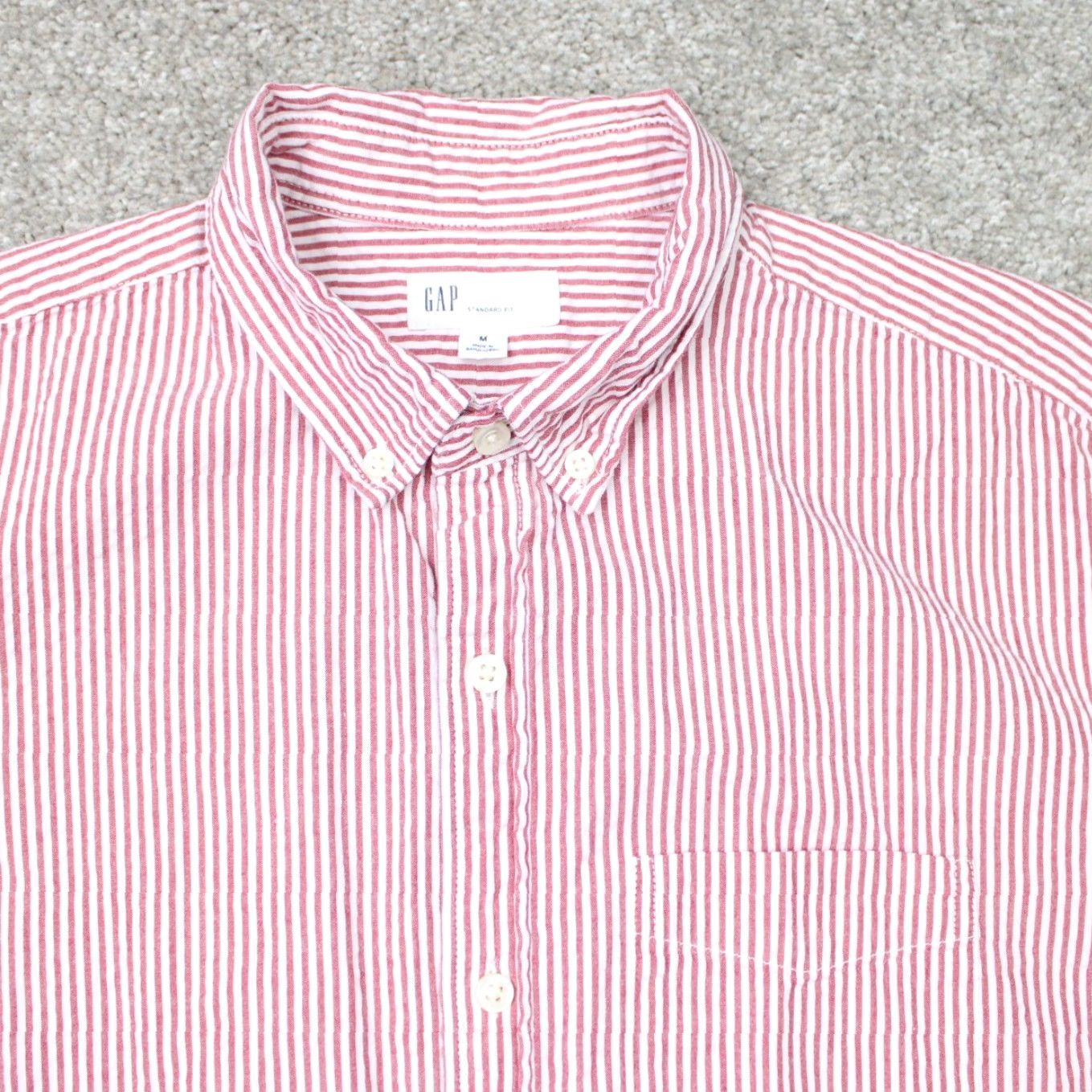 Gap GAP Shirt Mens Medium Red/White Striped Seersucker 100% Cotton Short Sleeve Size US M / EU 48-50 / 2 - 4 Thumbnail