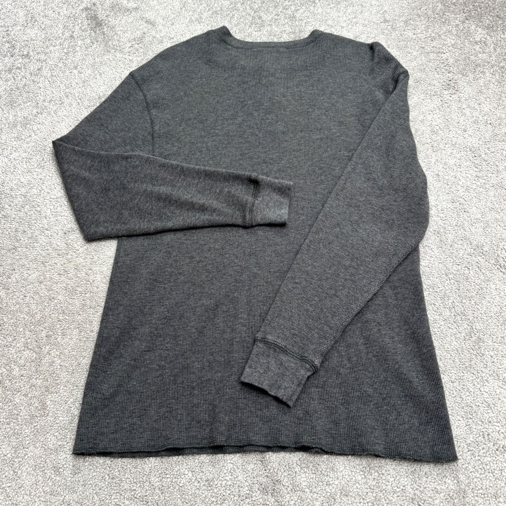 Disney VINTAGE Disney Mickey Mouse Waffle Knit Thermal Shirt Mens M Gray 90s Cartoon Size US M / EU 48-50 / 2 - 2 Thumbnail