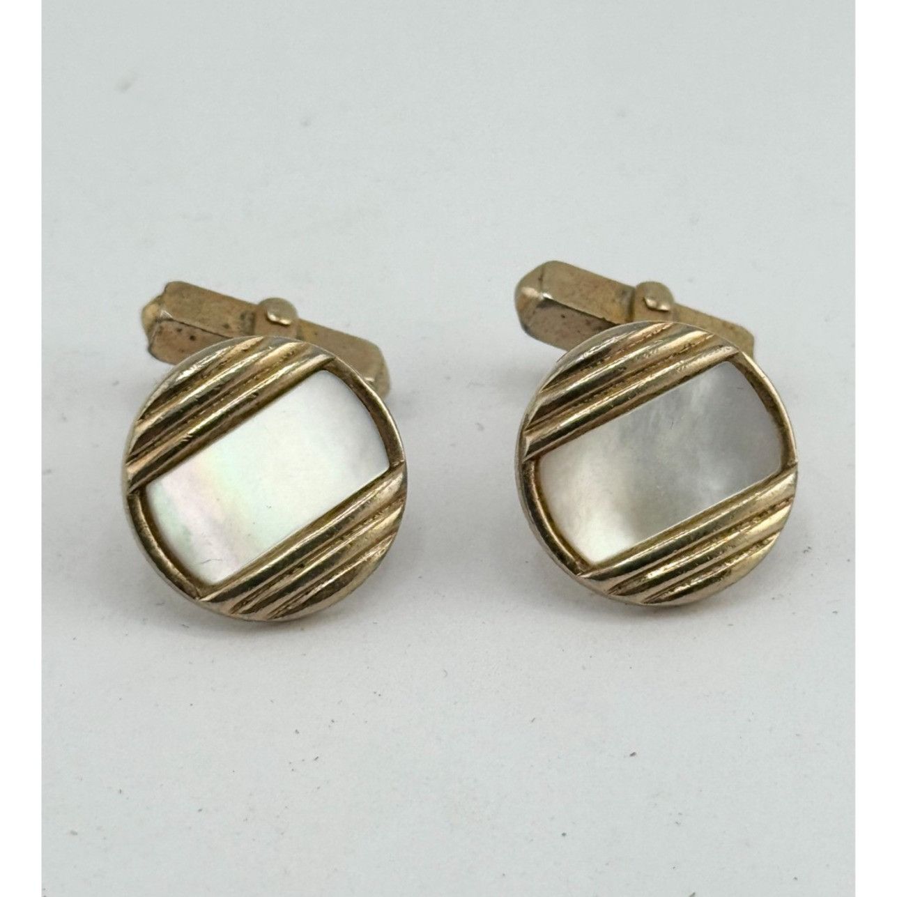 Vintage Vintage swank mother of pearl abalone Shell cufflinks Size ONE SIZE - 1 Thumbnail