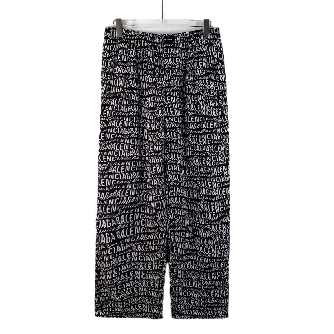 Balenciaga Balenciaga Logo Print Loose Straight Pants Size 38" / US 16 / IT 52 - 1 Thumbnail