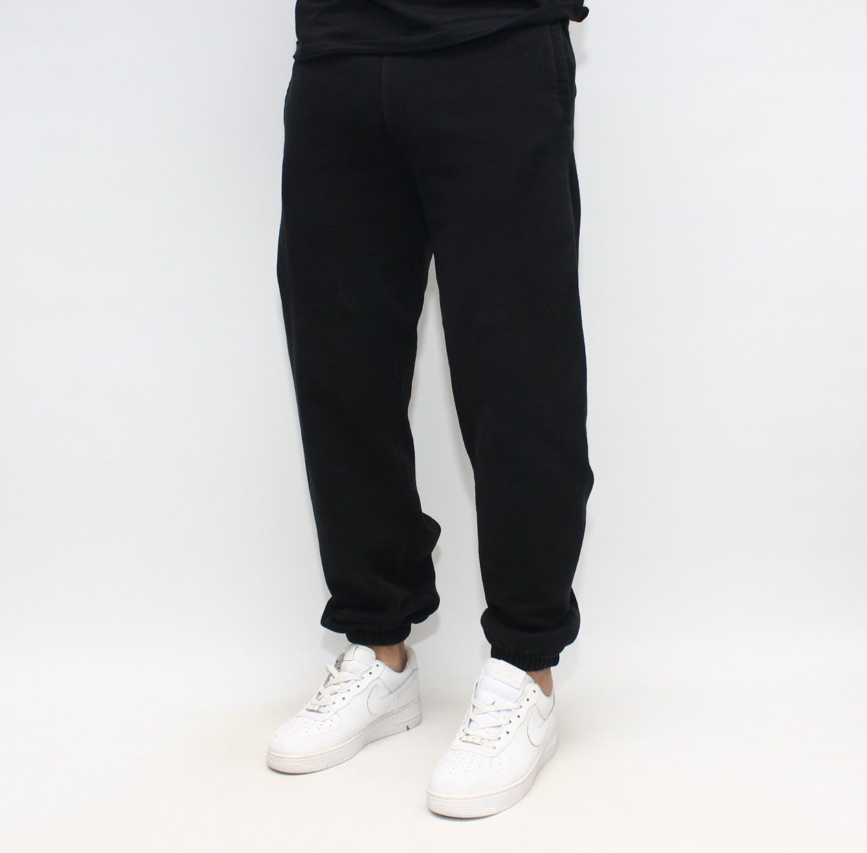 image of Off White Basic Joggers in Black, Men's (Size 31)