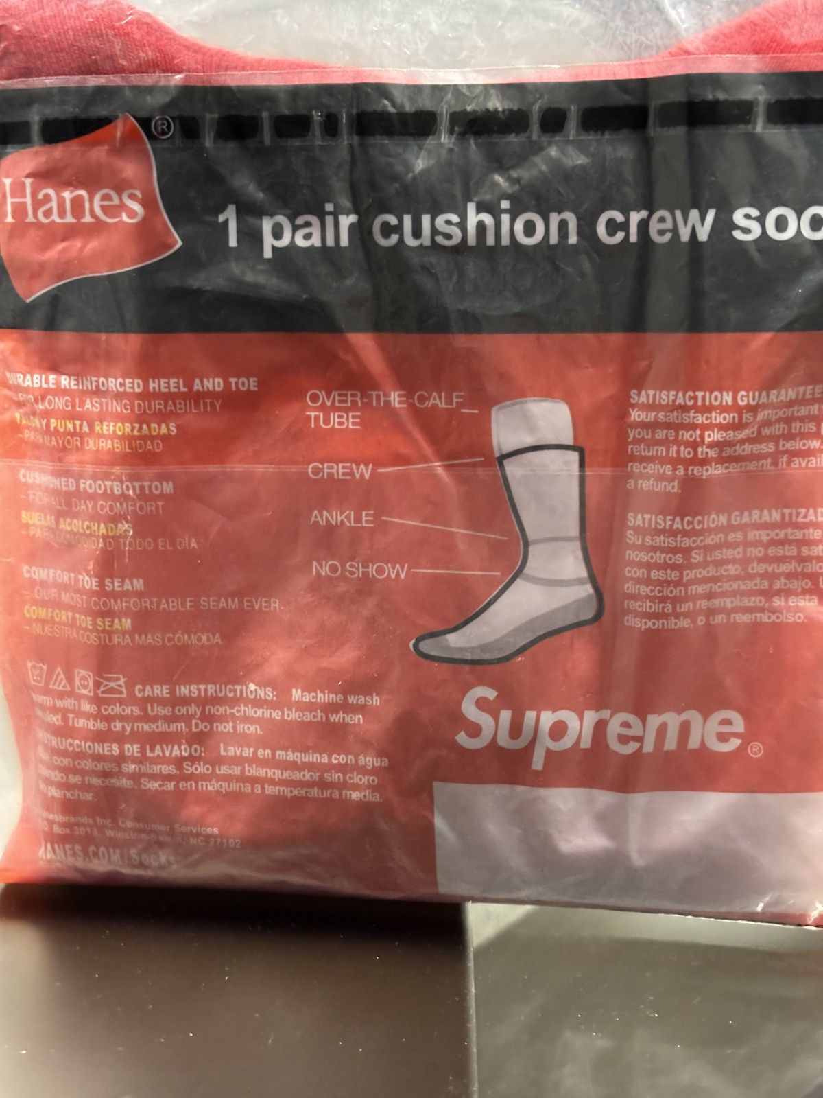 Supreme Supreme Hanes Crew Socks (Red) Size ONE SIZE - 4 Thumbnail