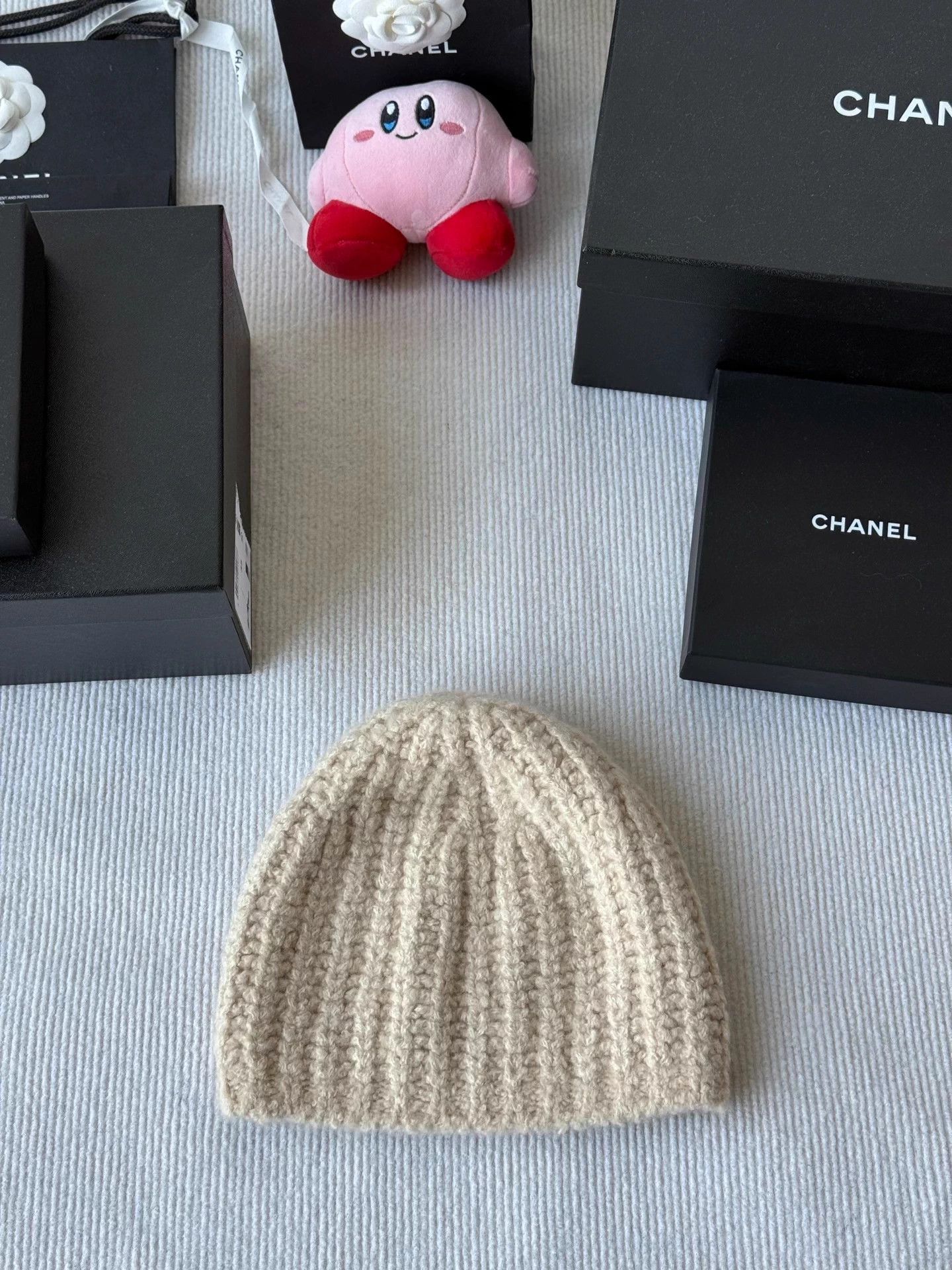 Loro Piana LP Oatmeal 100% Cashmere Beanie Worn Once Size ONE SIZE - 1 Thumbnail